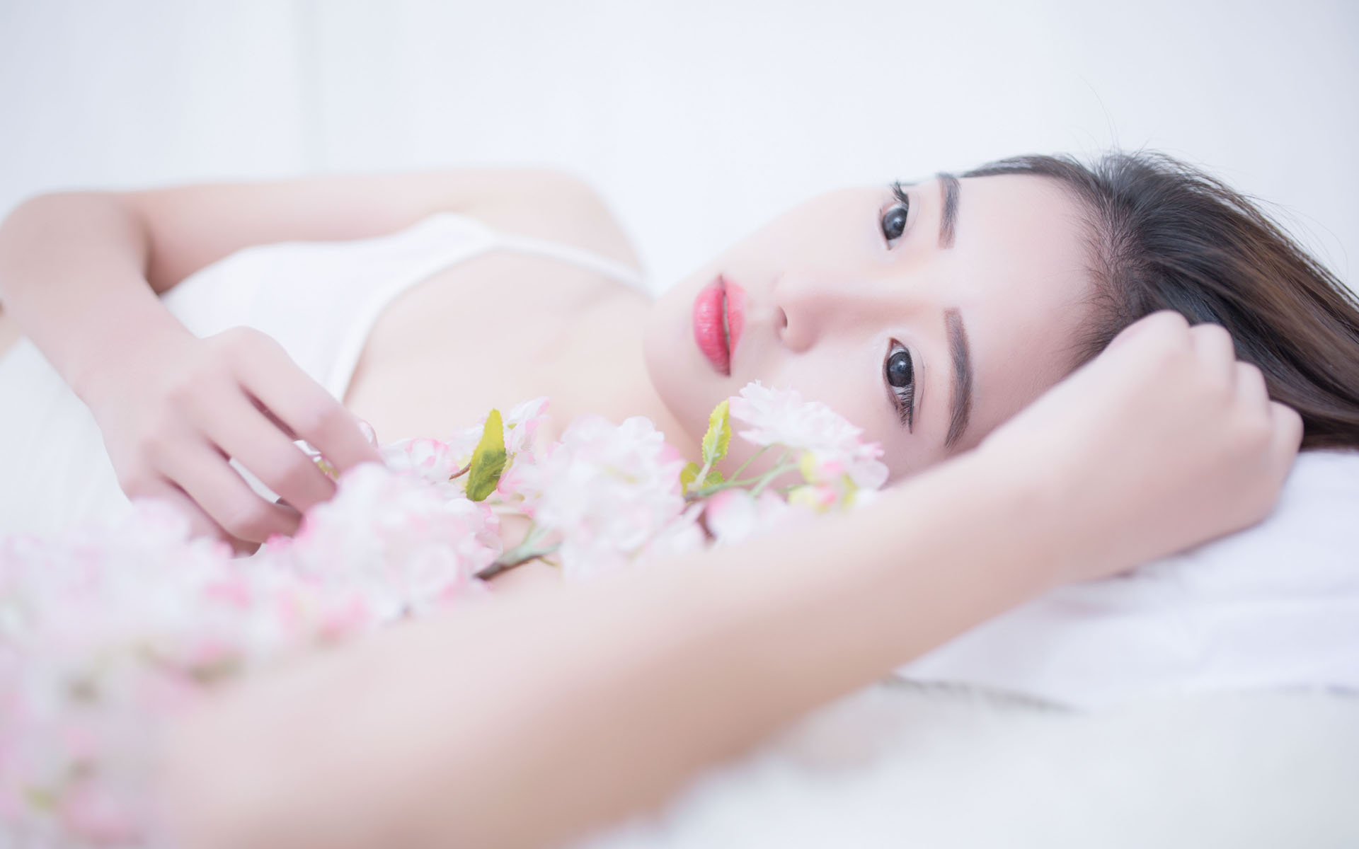 河南南阳：战高温 筑牢暑运铁路安全线